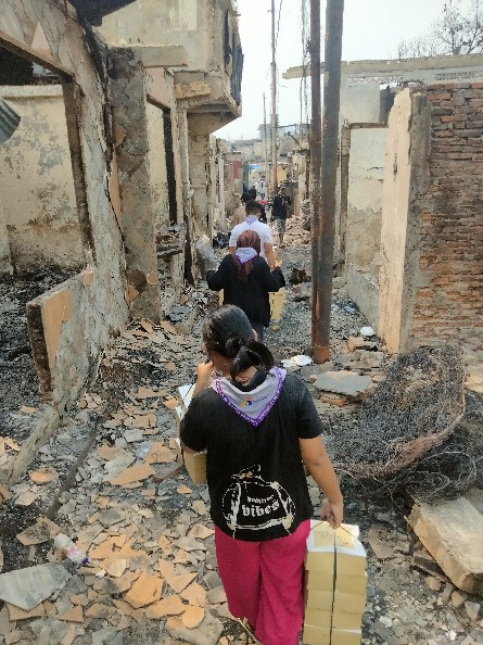 Solidaritas yang Mengenyangkan Hati.